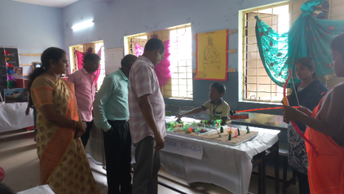 Science Expo 1